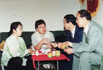 �ձ�ҽҩ����Ʒר�Ҹ�������������������ذݷù�����Ժ��